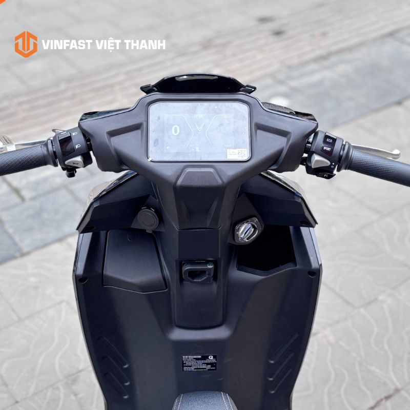 Xe Vinfast Viper trang bị công nghệ thông minh