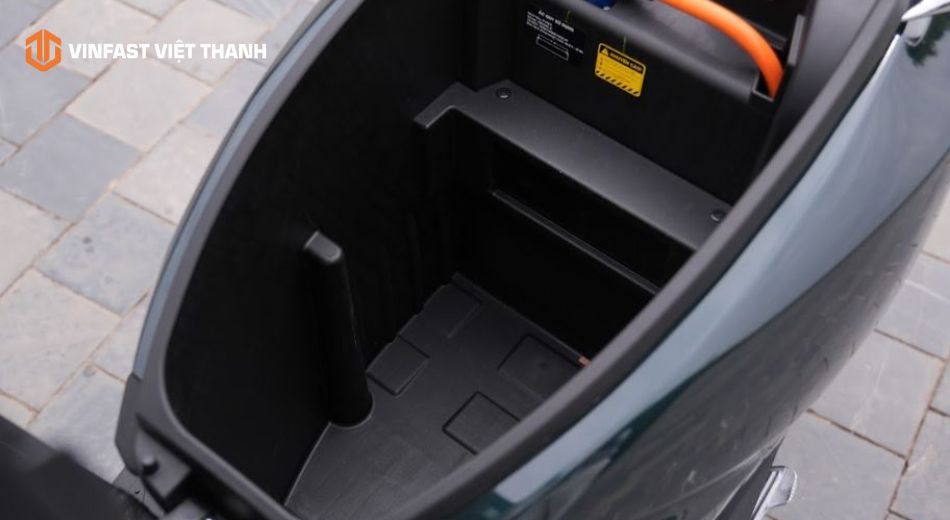 Cách mở cốp khi gặp sự cố