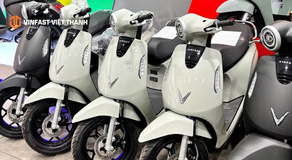 Sạc xe máy điện có tốn nhiều điện không