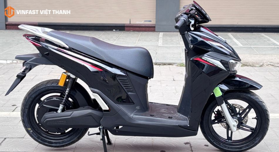 Thiết kế xe máy điện Vinfast Viper đổi pin