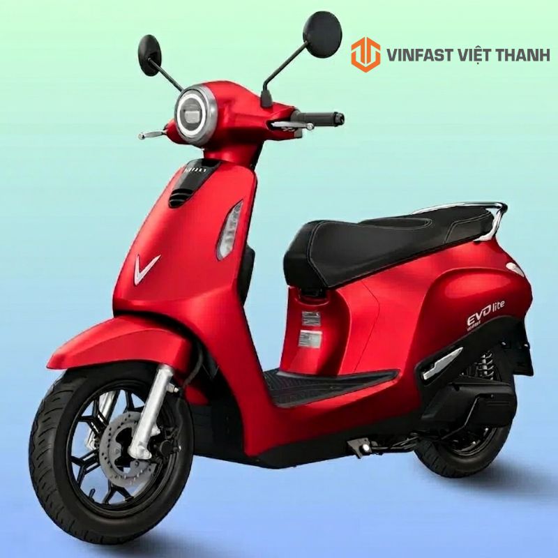 Thiết kế mẫu xe Vinfast Evo Lite đổi pin màu đỏ