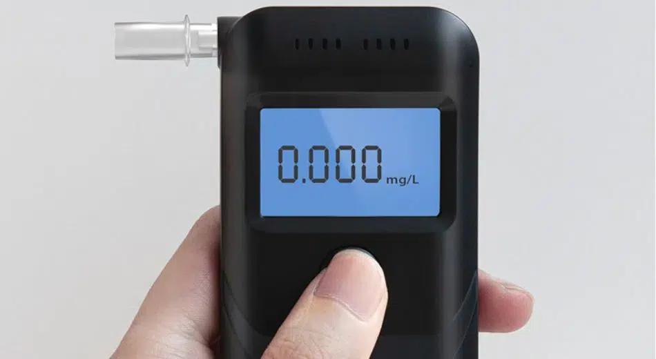 Máy đo kiểm tra nồng độ cồn cho cơ thể