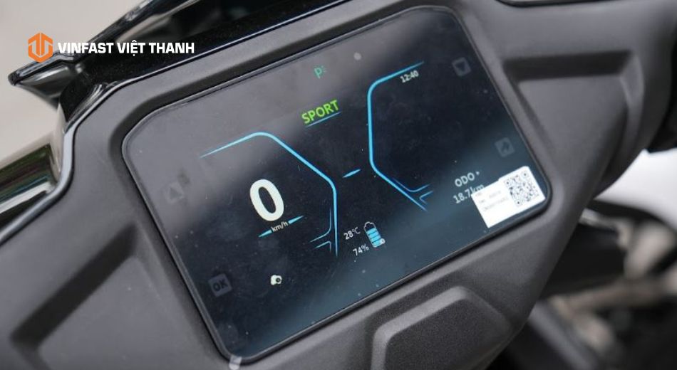 Thiết kế đồng hồ hiển thị cho xe VinFast Viper