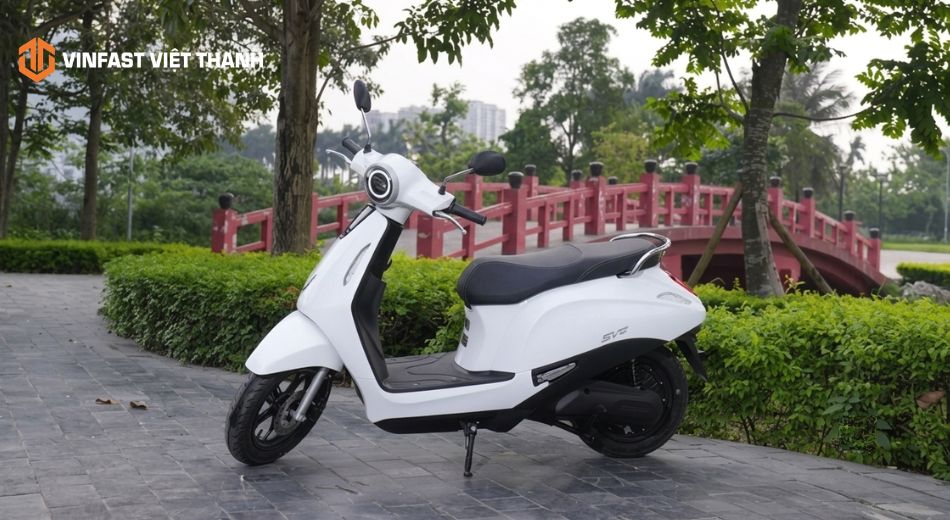 Xe máy điện có bị chai pin không