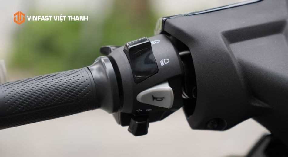 Cần làm gì khi còi xe không kêu