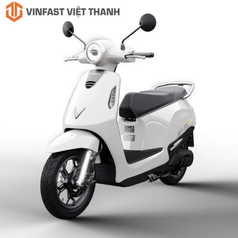mau-xe-vinfast-evo-grand-lite-mau-trang