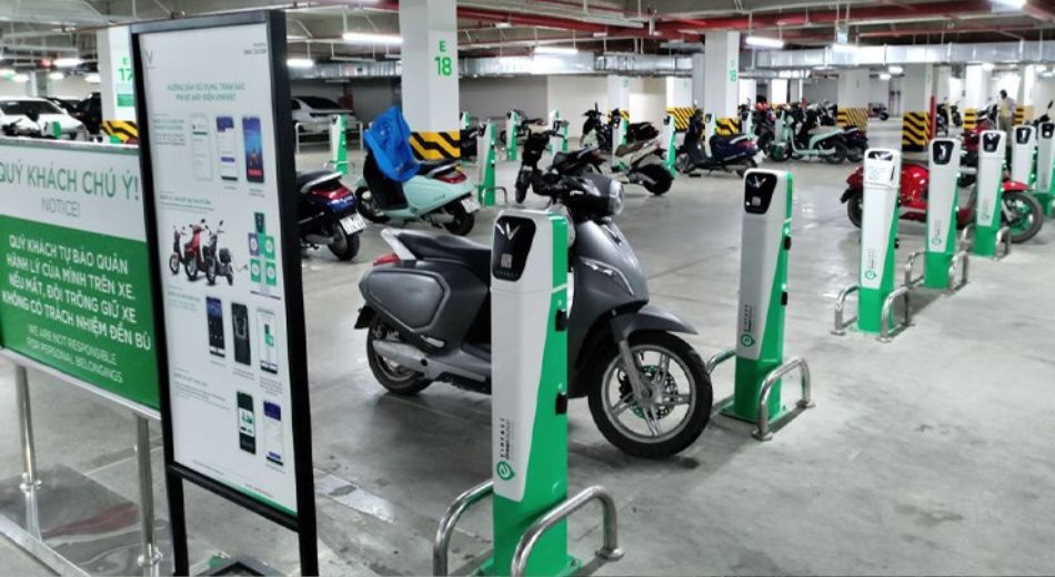 Trạm Sạc Xe Máy Điện VinFast: Hướng Dẫn A–Z Cho Người Mới