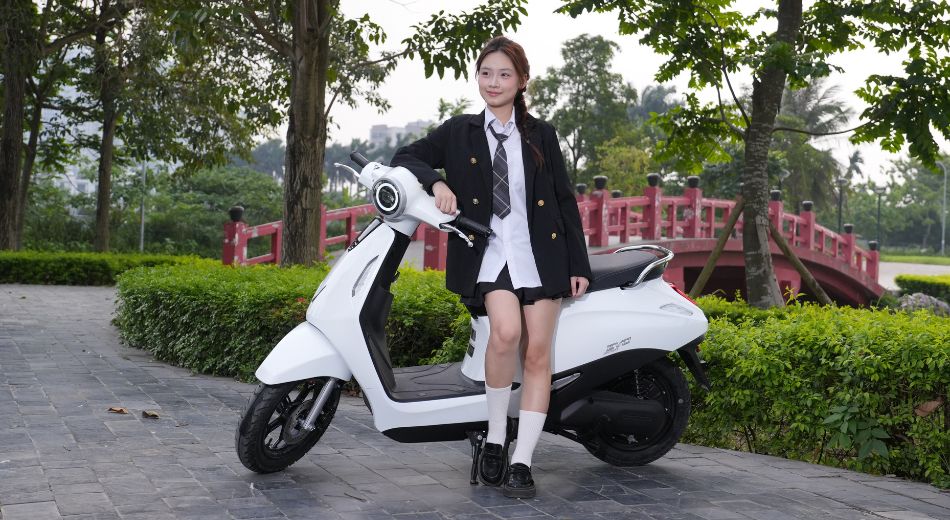 Xe Máy Điện VinFast Chở Nặng Được Không? Bao Nhiêu Kg?