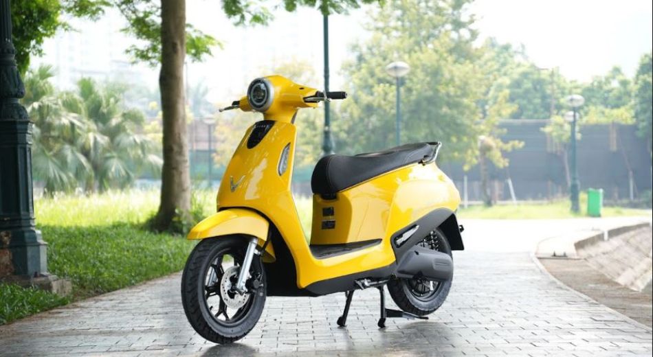 Đi Xe Máy Điện Không Có Gương Có Bị Phạt Không?