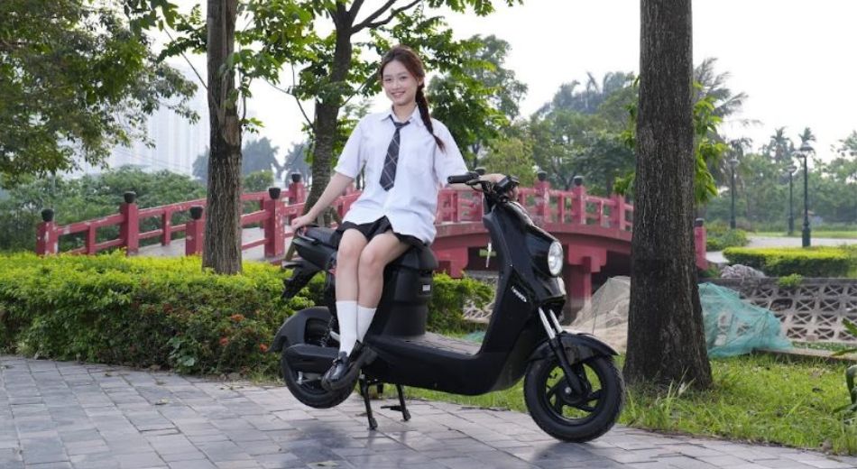 Xe Điện Hay Xe Xăng Tiết Kiệm Hơn? Đâu Là Lựa Chọn Hợp Lý?